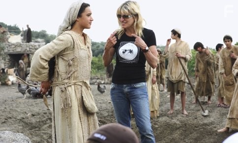 Keisha Castle-Hughes in Божественное рождение (2006)