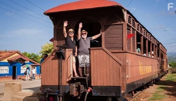 Erkan Can and Gven Kira in Bize Gezmek Olsun: Episode #1.3 (2018)