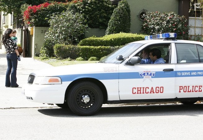 Liza Lapira in Светофор (2011)