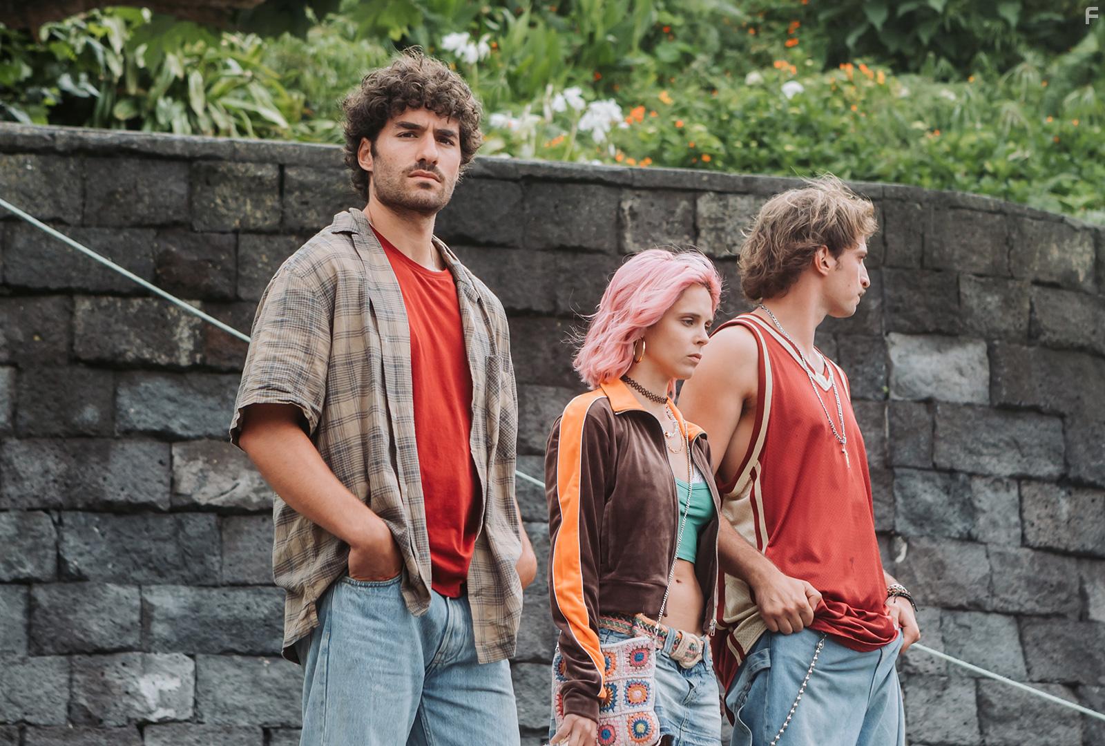 Jos Condessa, Rodrigo Toms, and Helena Caldeira in Rabo de Peixe (2023)