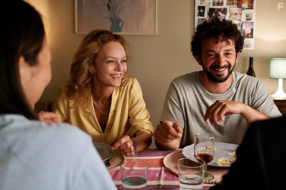 Vanessa Paradis and William Lebghil in Les complices (2023)