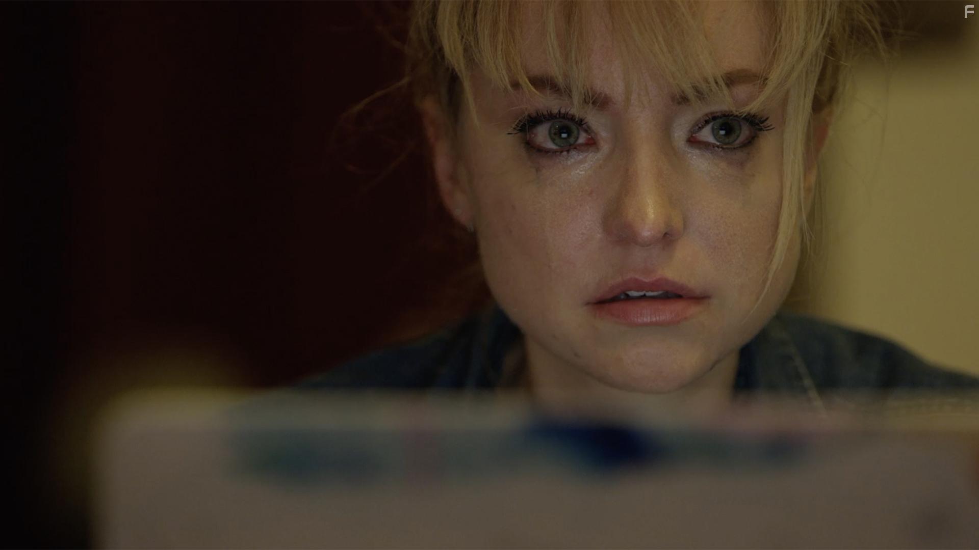 Dani Barker in Follow Her (2022)