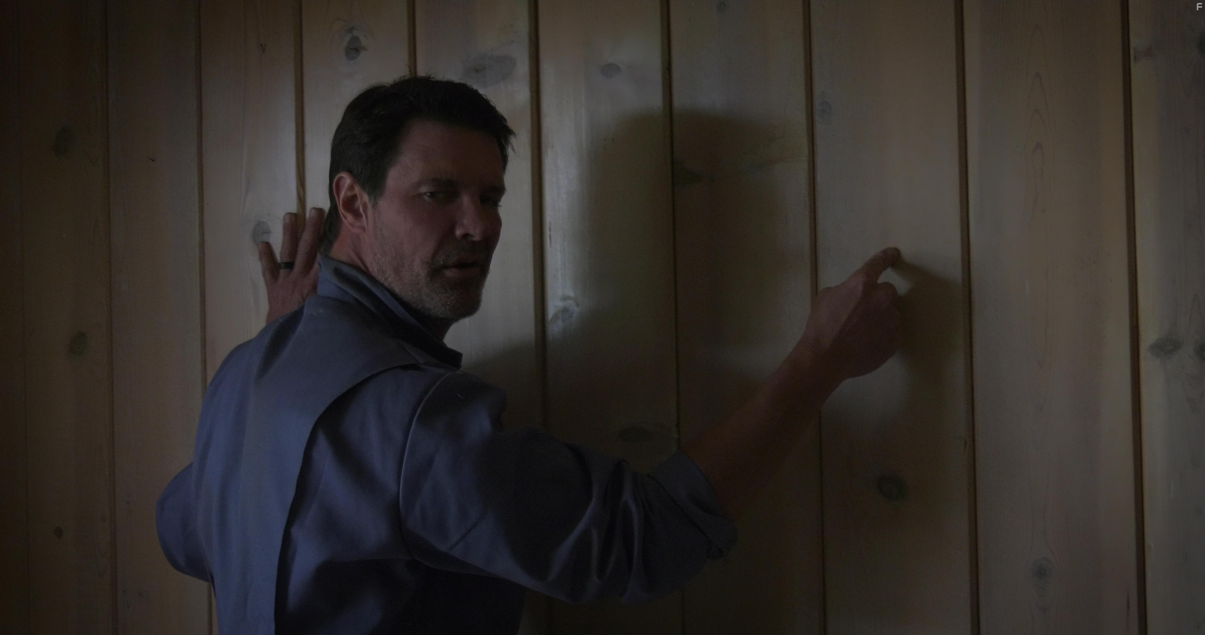 Dave Sheridan in The Christmas Tapes (2022)