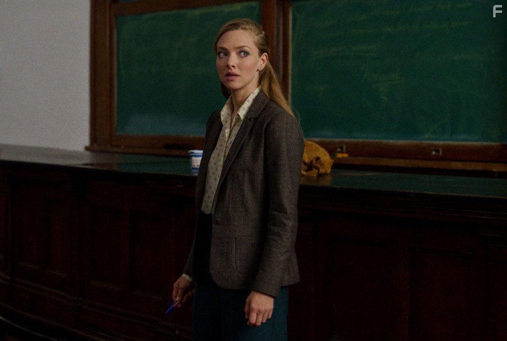 Amanda Seyfried in The Crowded Room (2023)