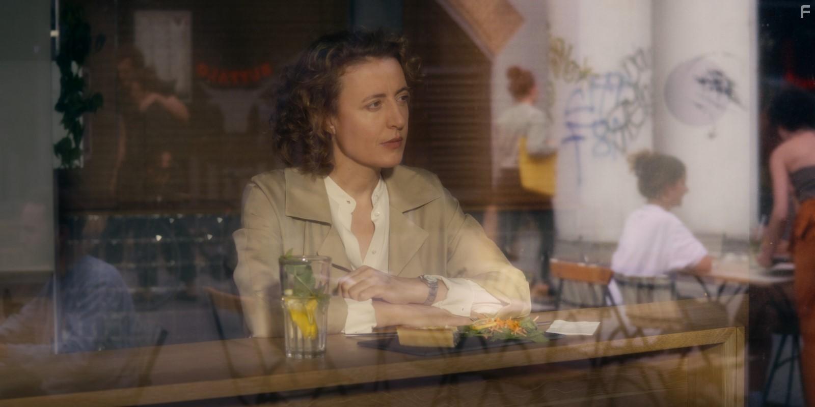 Maren Eggert in Ich bin dein Mensch (2021)