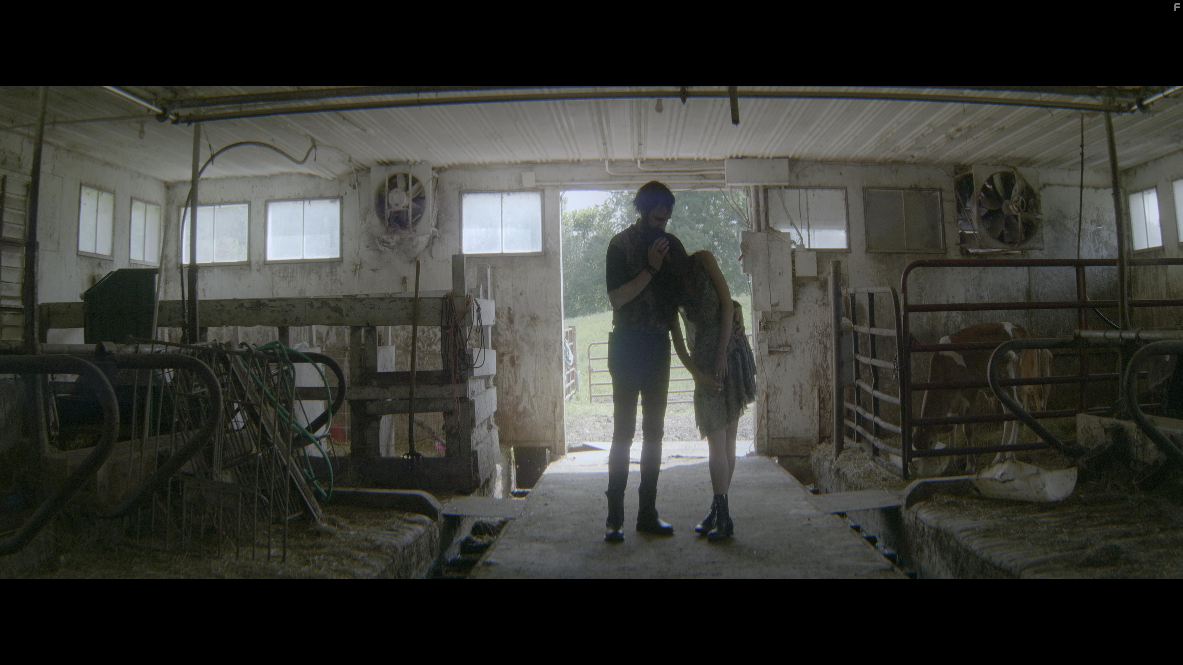 Natia Dune and Bill Connington in Poughkeepsie Is for Lovers (2022)