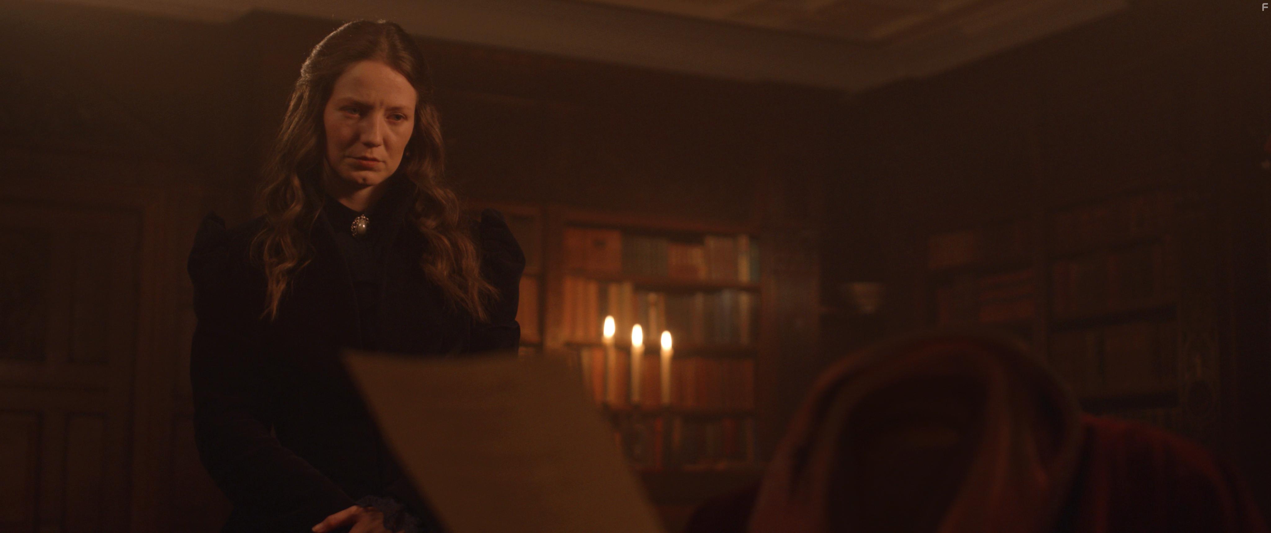 Mhairi Calvey in Fear the Invisible Man (2023)