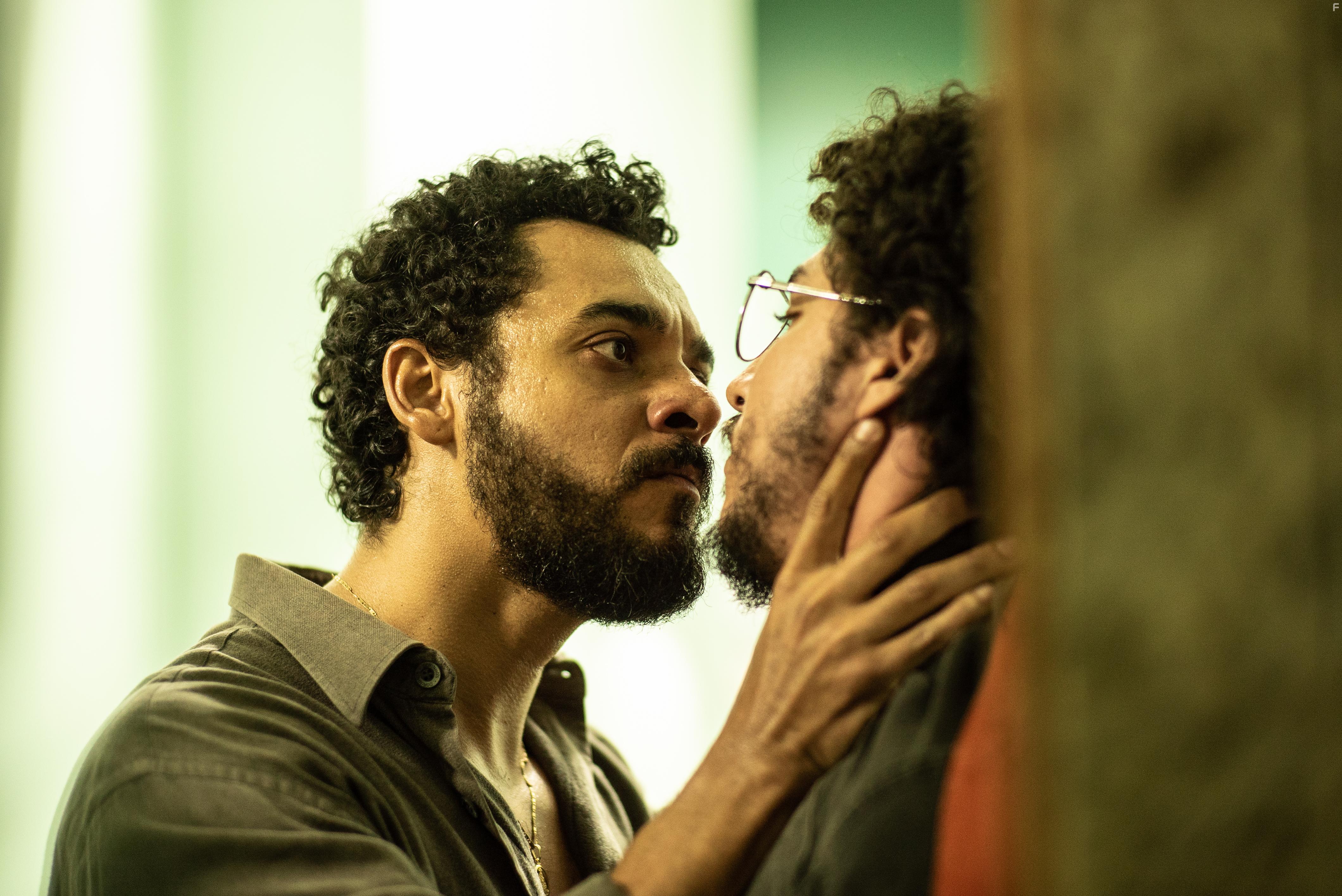 Joo Vitor Silva and Rui Ricardo Diaz in Impuros: Episode #3.4 (2021)