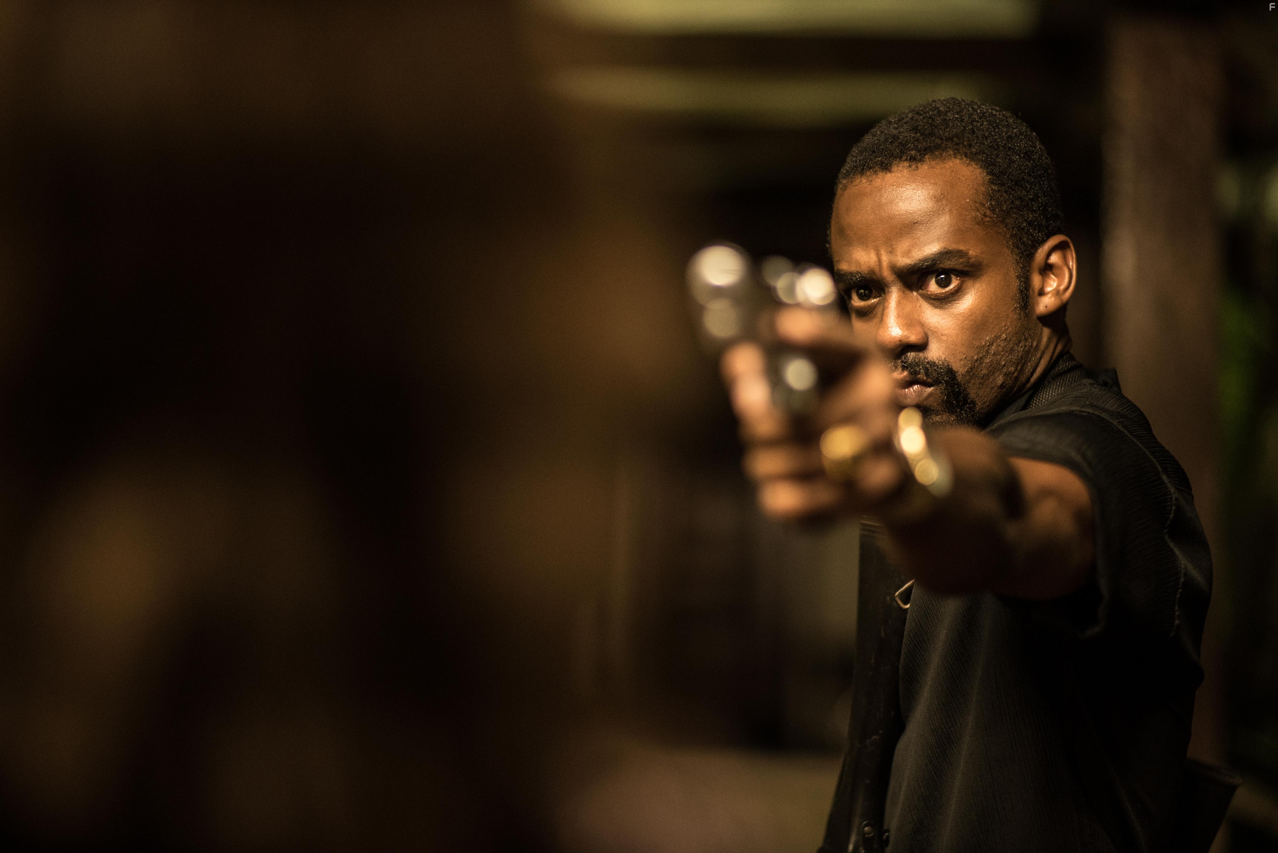 Raphael Logam in Impuros: Episode #2.10 (2019)