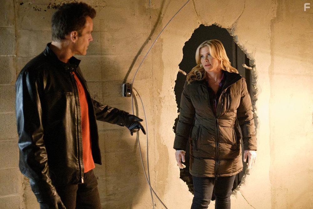 Cameron Mathison and Alison Sweeney in Carrot Cake Murder: A Hannah Swensen Mysteries (2023)