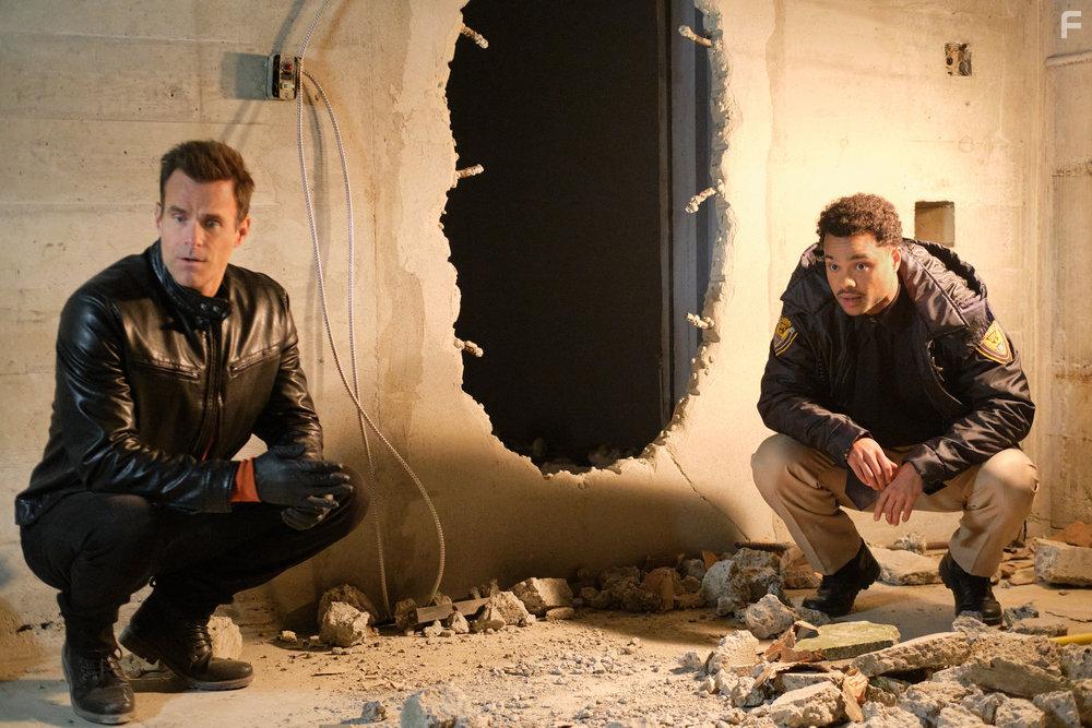 Cameron Mathison and Daylin Willis in Carrot Cake Murder: A Hannah Swensen Mysteries (2023)