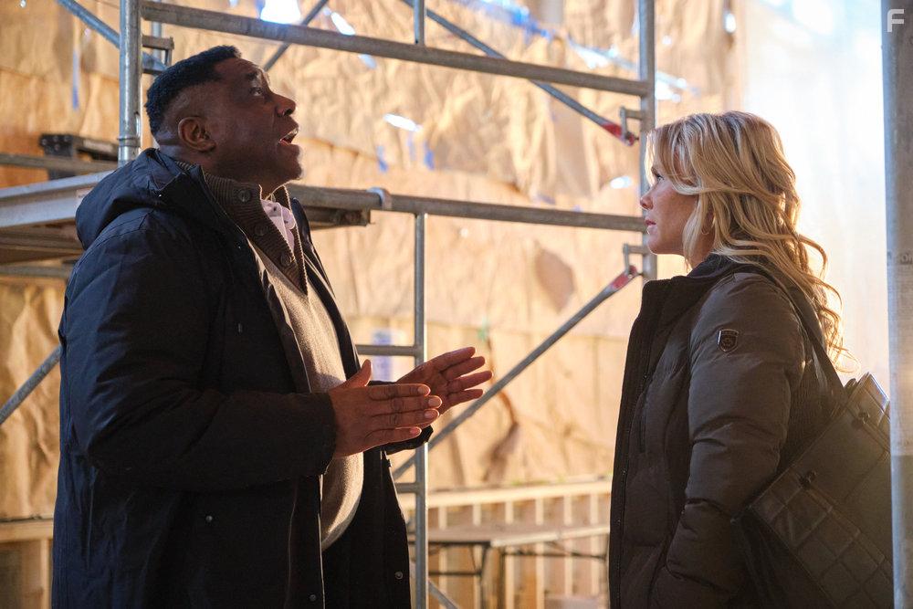 Alison Sweeney and Danny Wattley in Carrot Cake Murder: A Hannah Swensen Mysteries (2023)