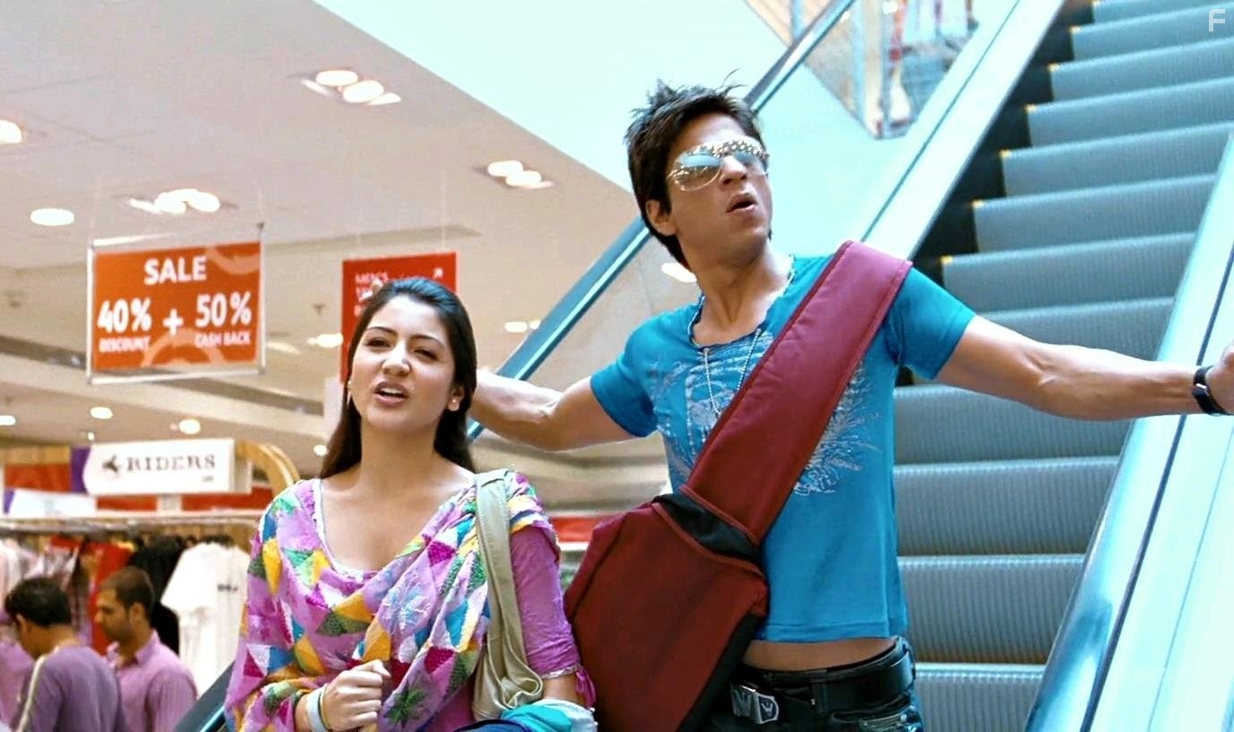 Shah Rukh Khan and Anushka Sharma in Эту пару создал Бог (2008)