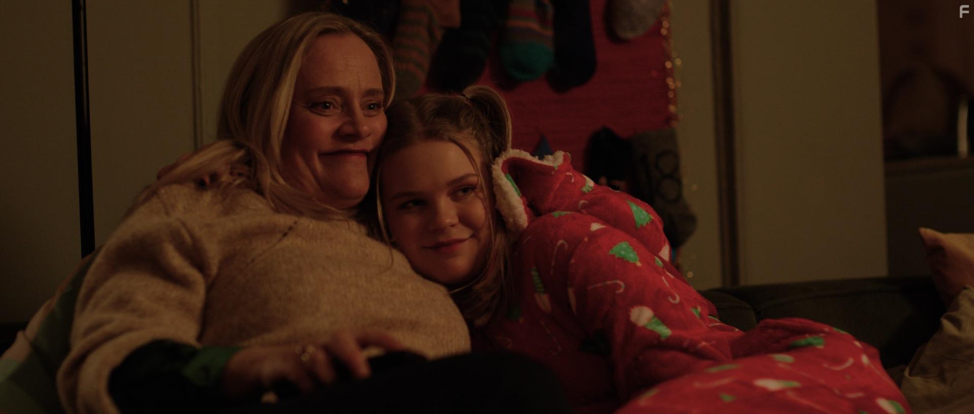 Henriette Steenstrup and Ebba Jacobsen berg in Prni (2021)