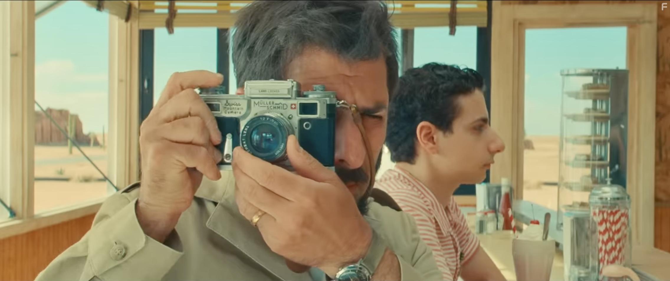 Jason Schwartzman and Jake Ryan in Asteroid City (2023)