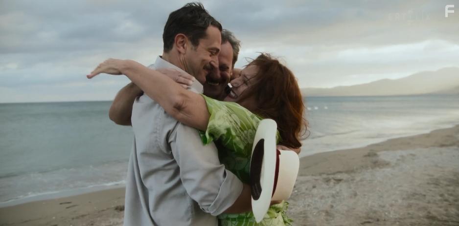 Yorgos Karamihos, Maria Kavoyianni, and Kostas Antalopoulos in Mia nyhta tou Avgoustou (2022)