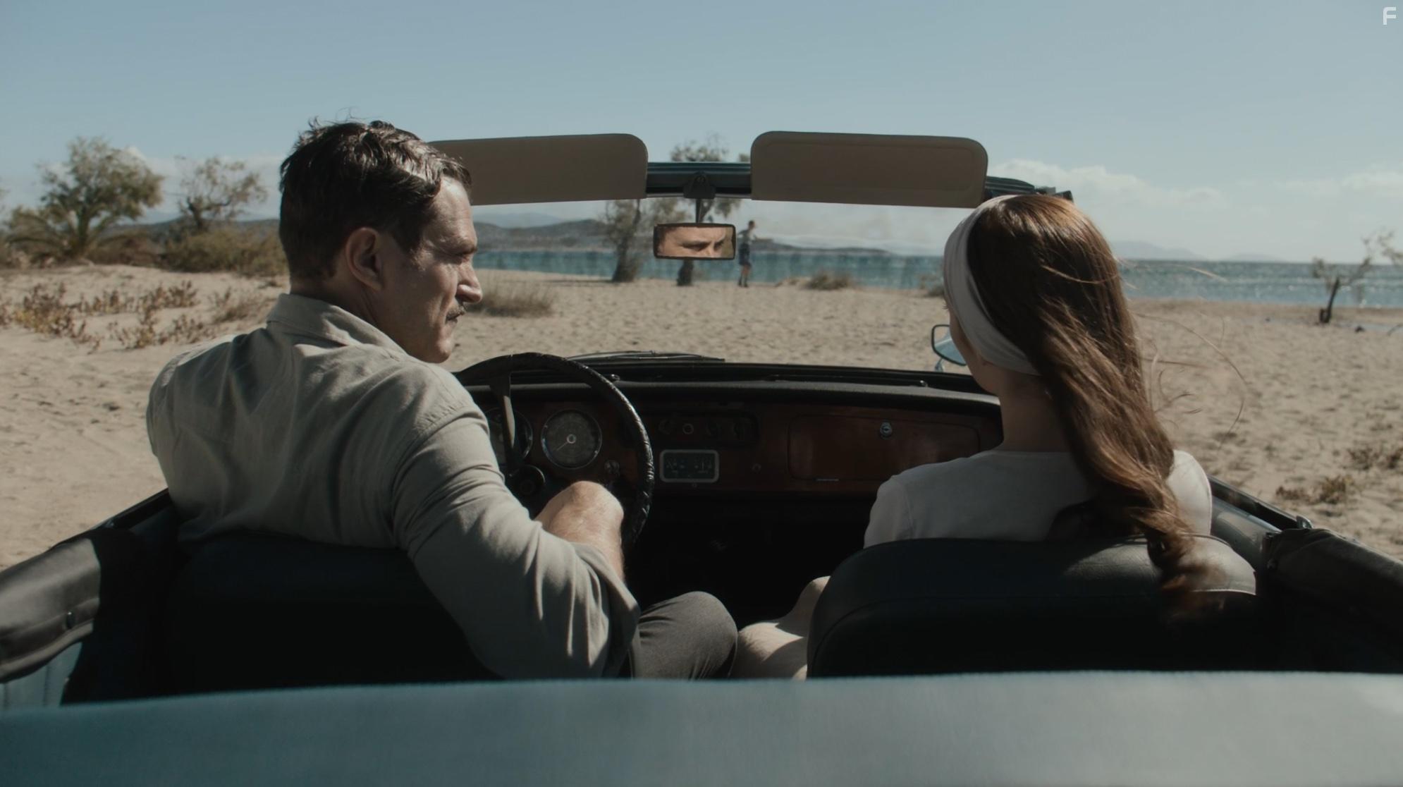 Yorgos Karamihos and Denia Psyllia in Mia nyhta tou Avgoustou (2022)