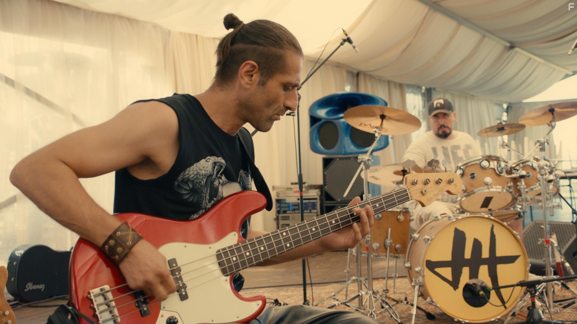 Golata istina za grupa Zhiguli (2021)