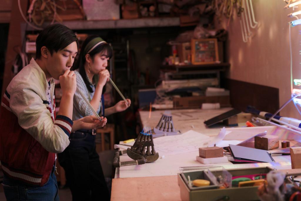 Jacky Hoo-Yin Tong and Alma Kwok in A Light Never Goes Out (2022)