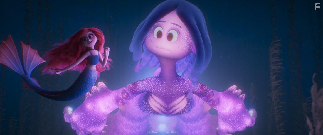 Annie Murphy and Lana Condor in Ruby Gillman, Teenage Kraken (2023)