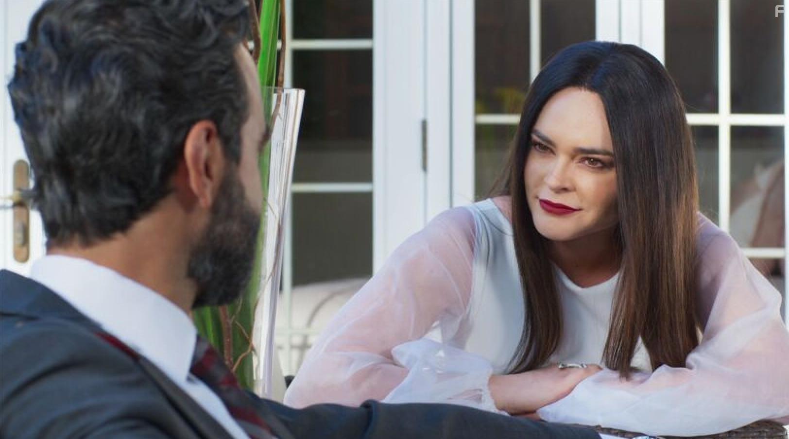 Fabiola Guajardo in Los ricos tambin lloran (2022)