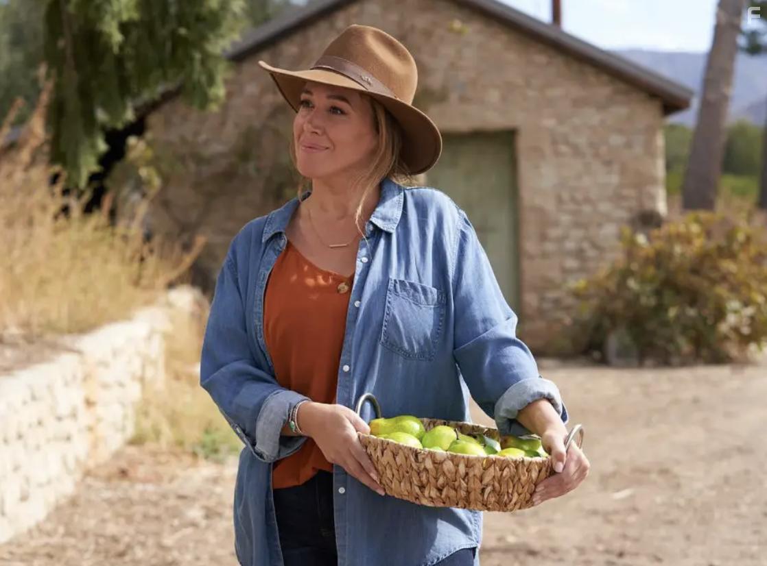 Haylie Duff in Sweet on You (2023)