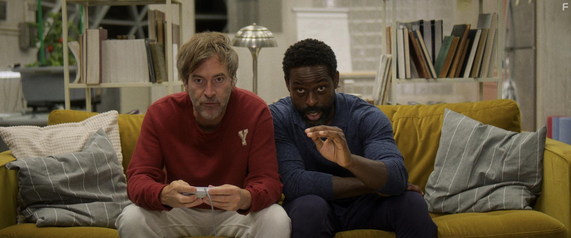 Mark Duplass and Sterling K. Brown in Biosphere (2022)