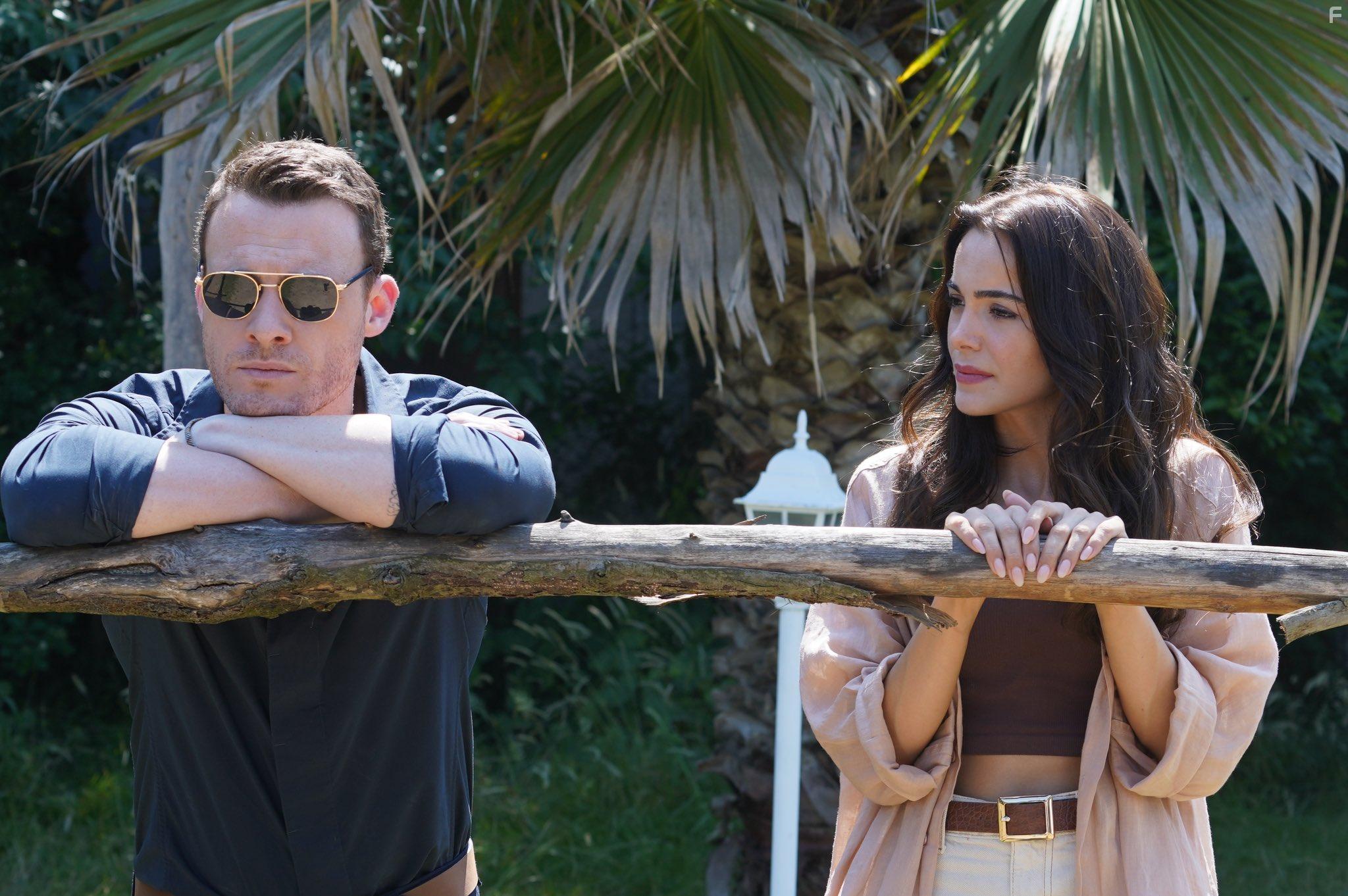 Hafsanur Sancaktutan and Kerem Brsin in Ya ok Seversen (2023)