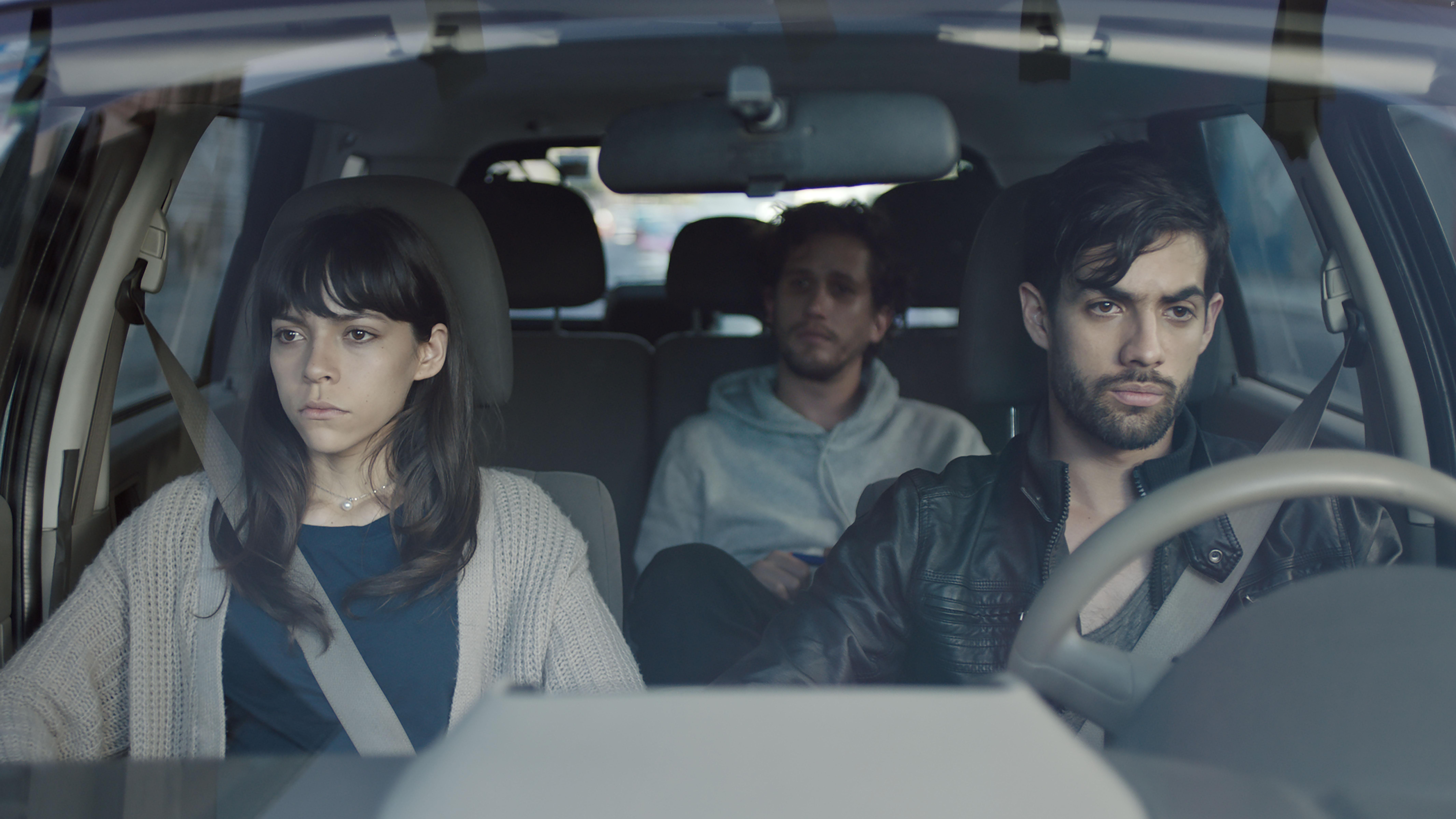 Mario Moreno del Moral, Juan Carlos Huguenin, and Ruth Ramos in Fractal (2020)