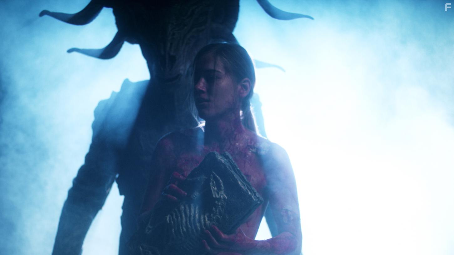 Stphanie Schneider in Le 5e Cavalier (2018)