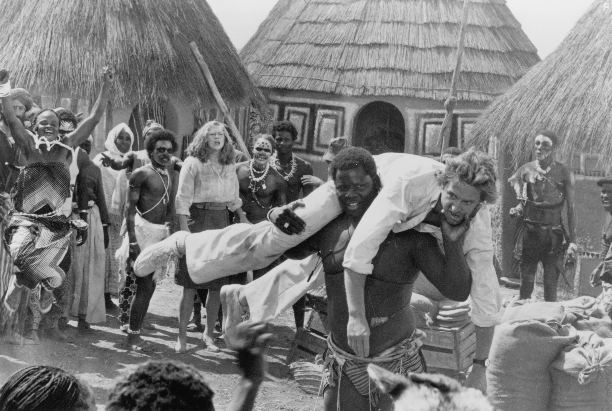 Michael Douglas in Жемчужина Нила (1985)