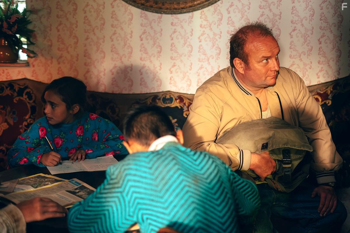 Gregor Holoska in Invalid (2023)