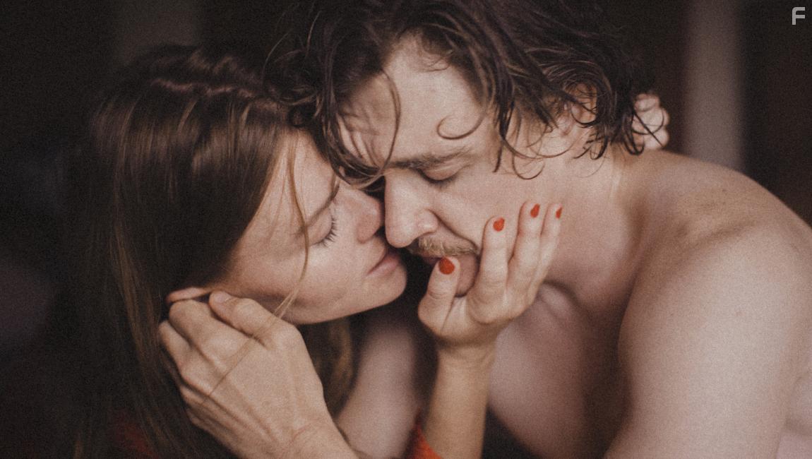 Kyle Gallner and Holland Roden in Mother, May I? (2023)