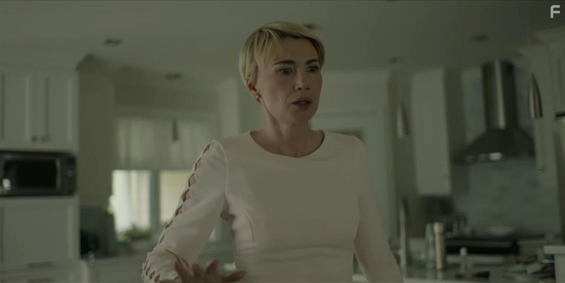 Marie-Eve Beaulieu in Faits divers (2017)