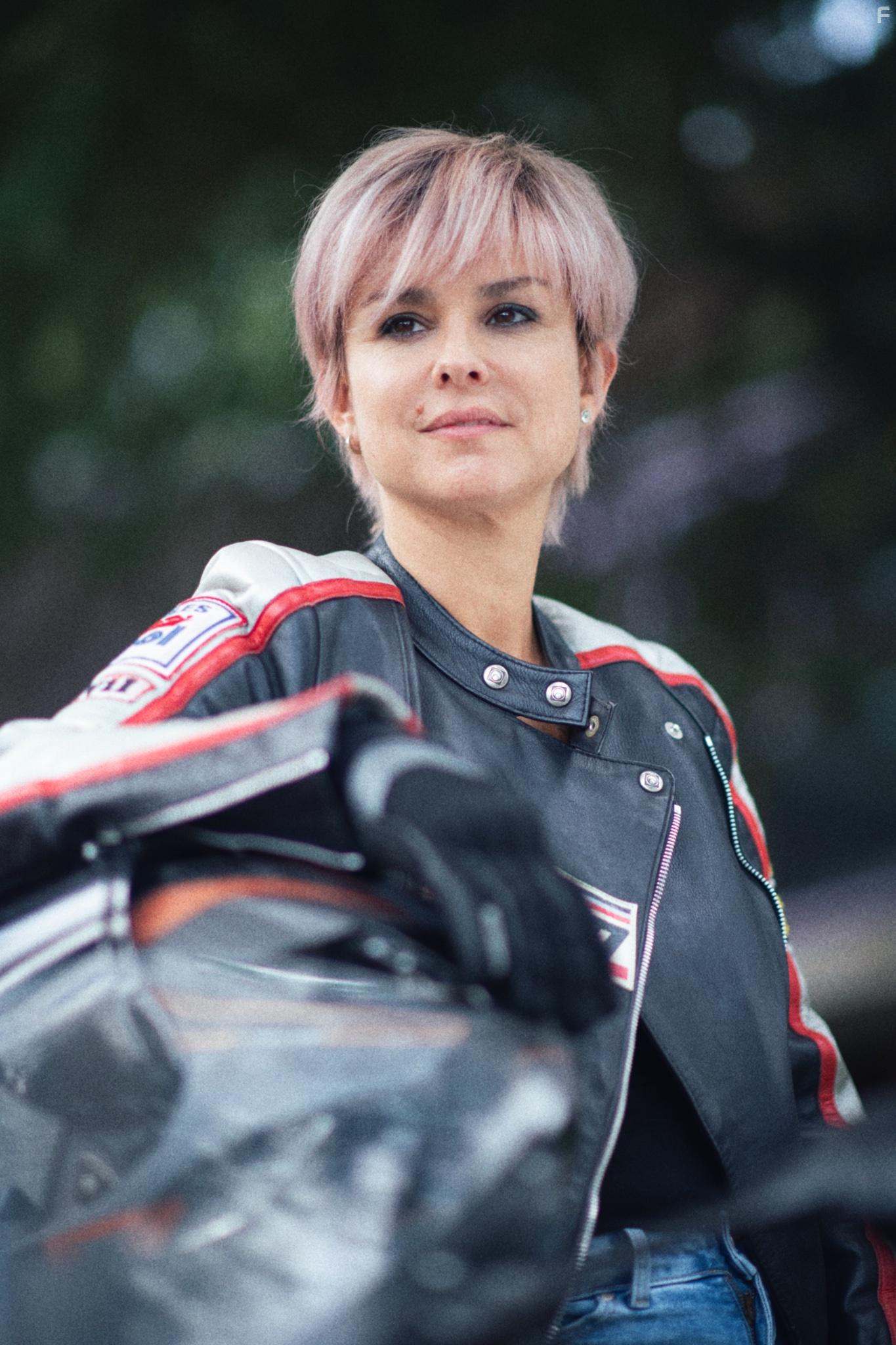 Sixtine Aupetit in Bonne conduite (2023)