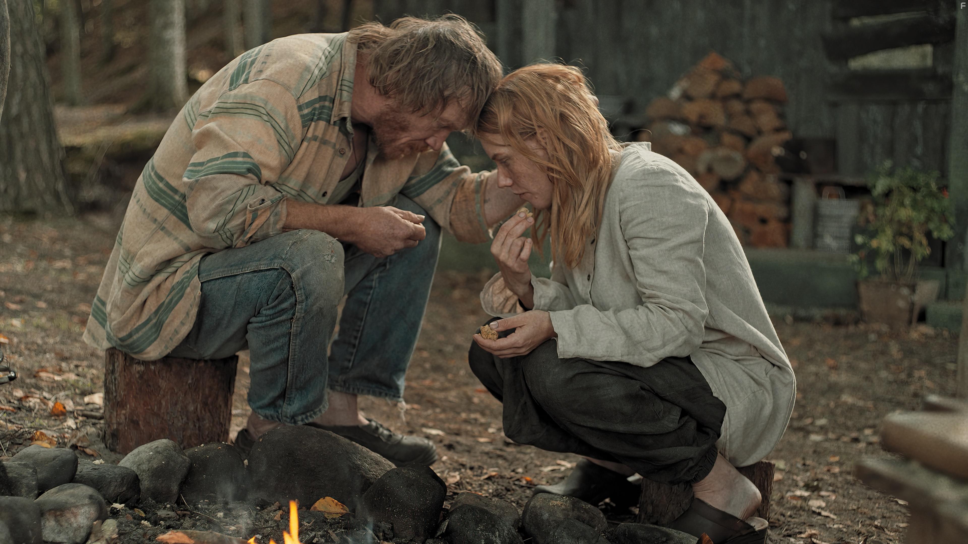 Roma Gasiorowska and Eryk Lubos in Rj (2023)