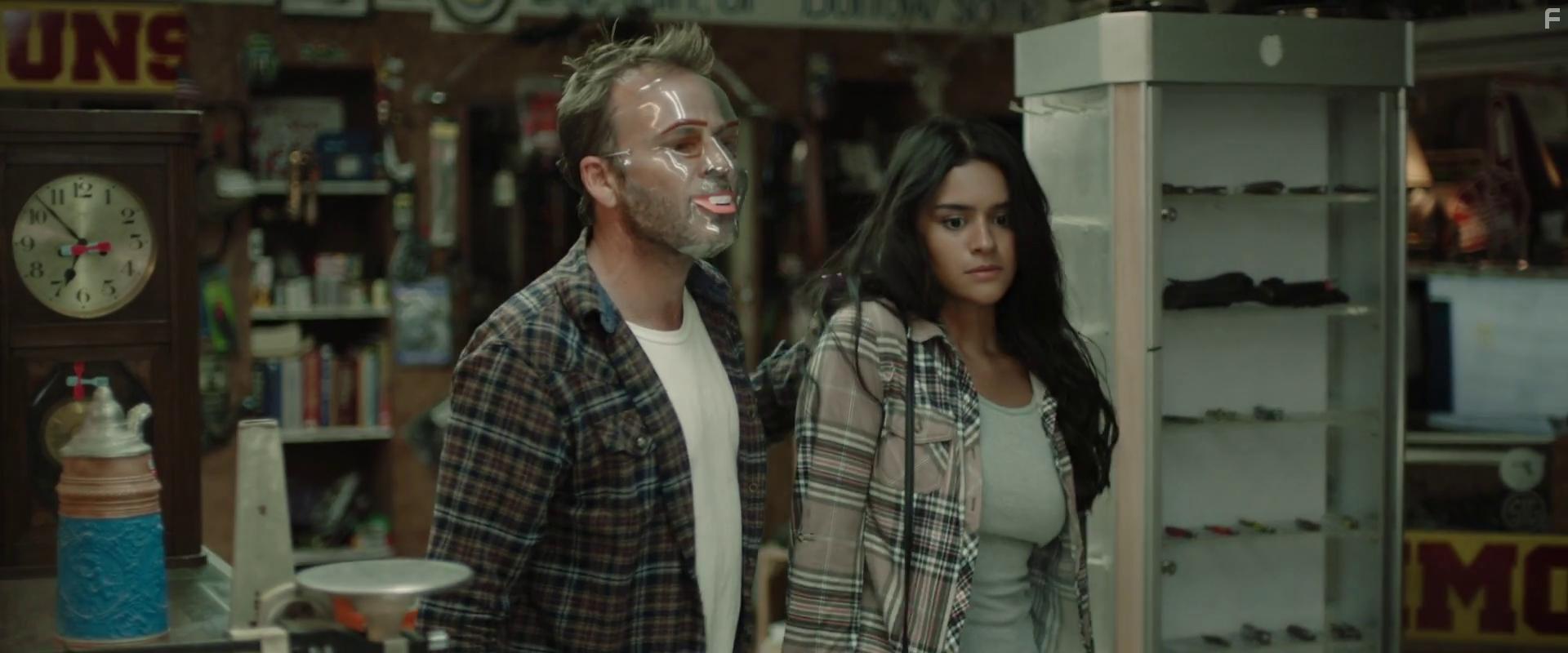 Stephen Dorff and Gigi Zumbado in The Price We Pay (2022)