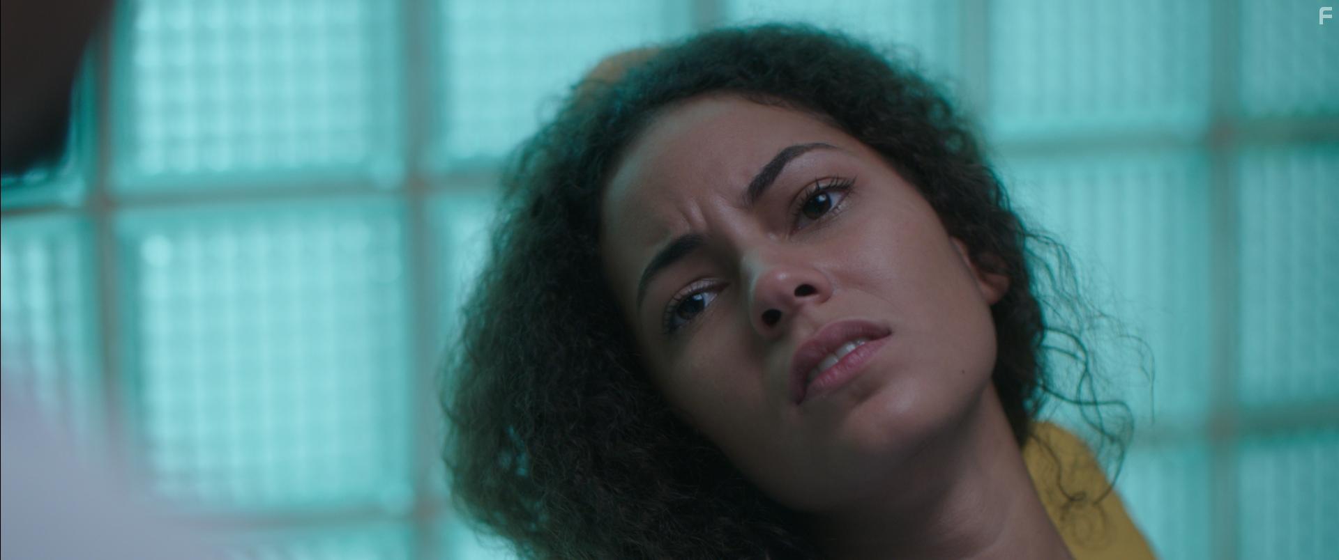 Camila Santana in Sol en el Agua (2021)