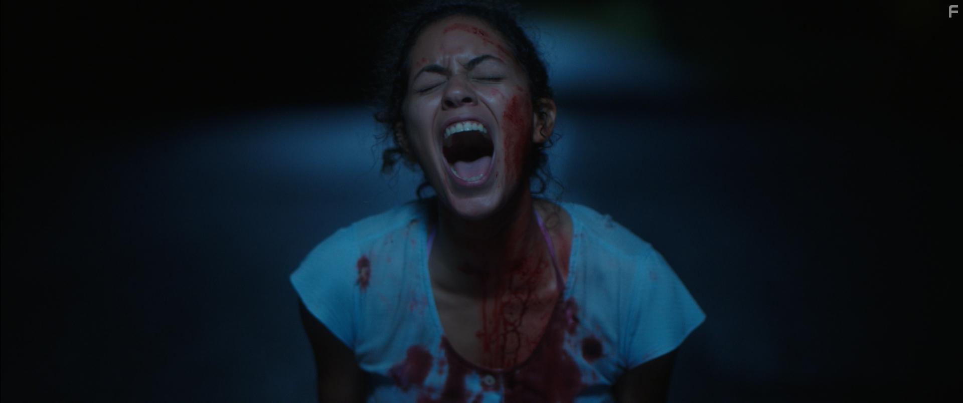 Camila Santana in Sol en el Agua (2021)