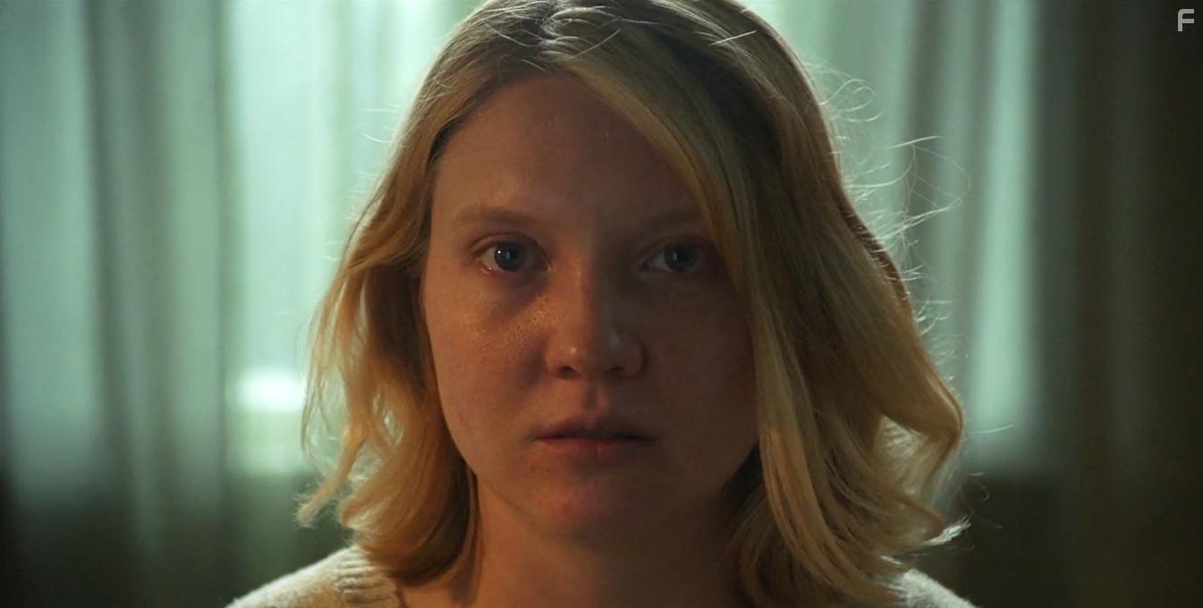 Satu Tuuli Karhu in Mdt omenat (2021)