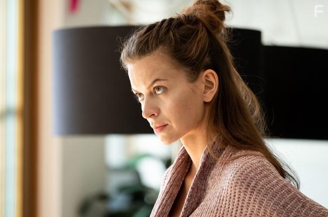 Malgorzata Mikolajczak in Odwrceni. Ojcowie i crki (2019)