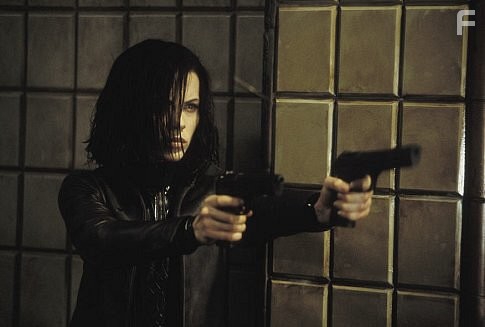 Kate Beckinsale in Другой мир (2003)