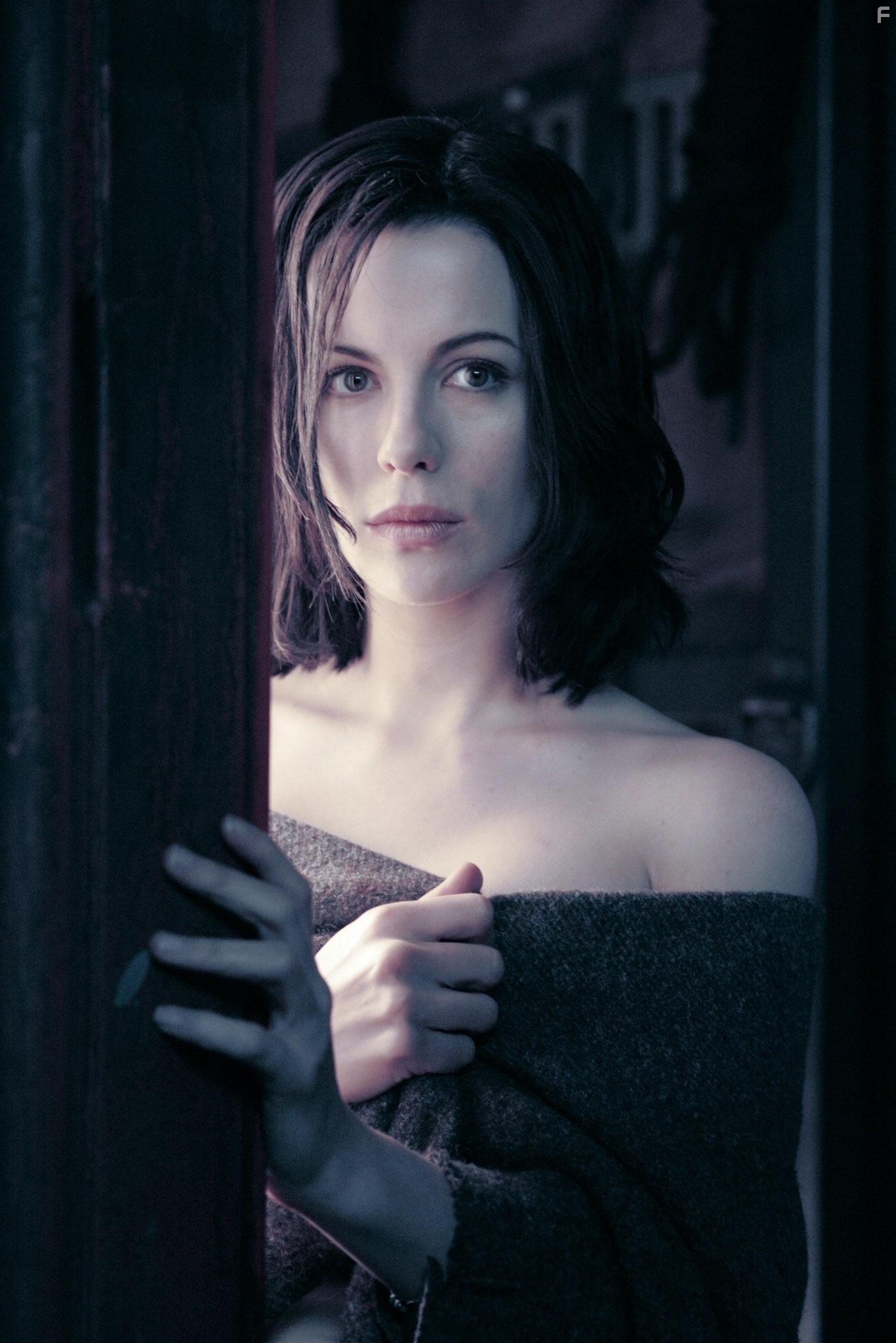 Kate Beckinsale in Другой мир 2: Эволюция (2006)