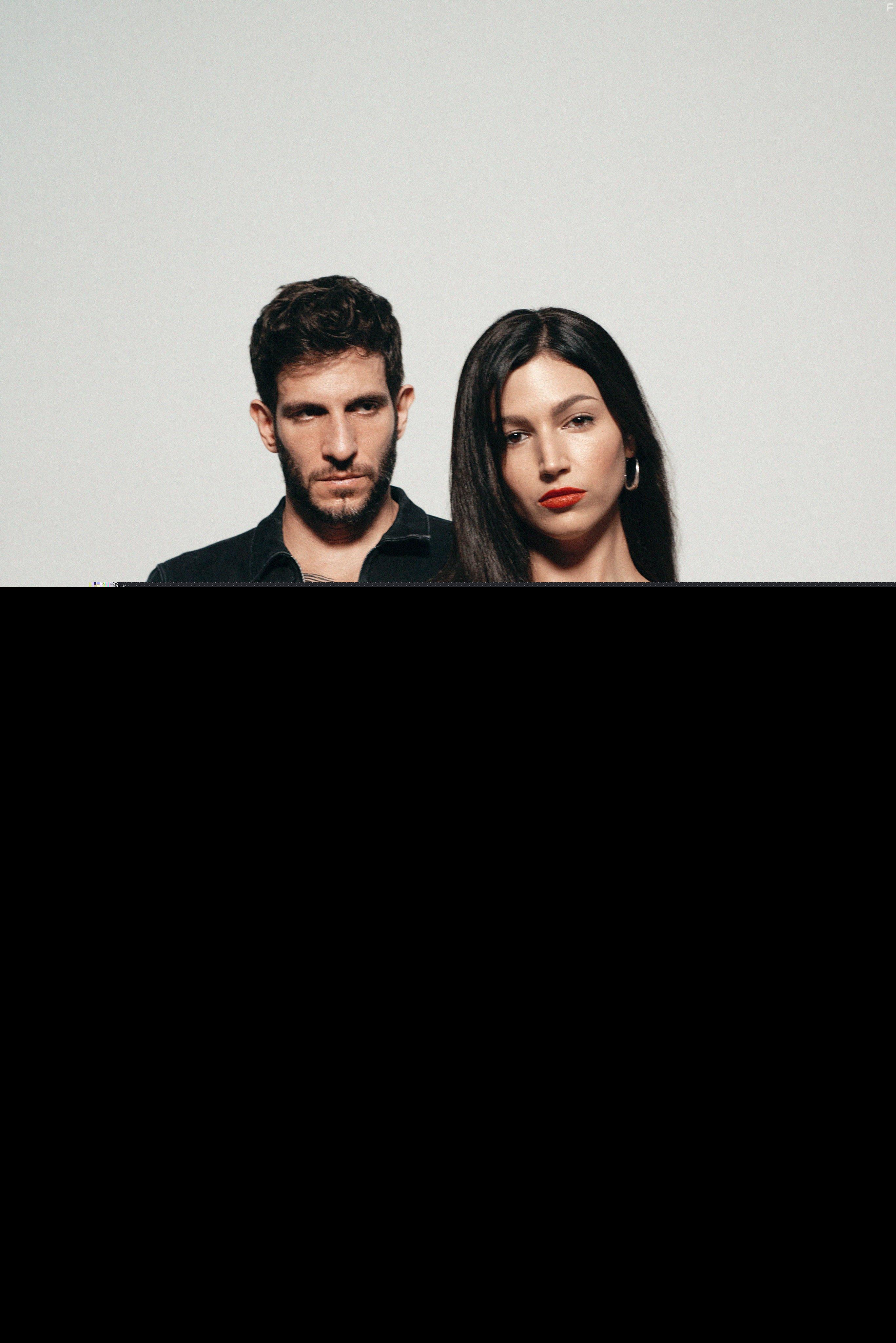 Quim Gutirrez and rsula Corber in El cuerpo en llamas (2023)