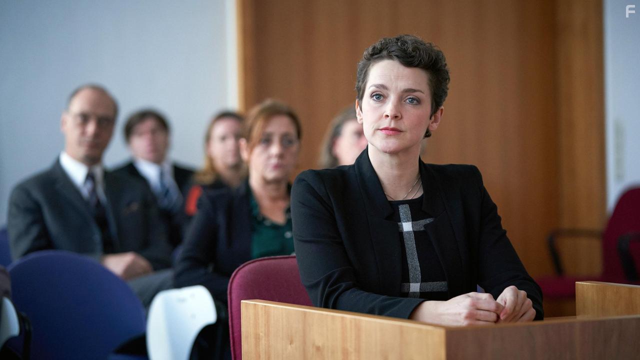 Karoline Br in Verunsichert - Alles Gute fr die Zukunft (2020)