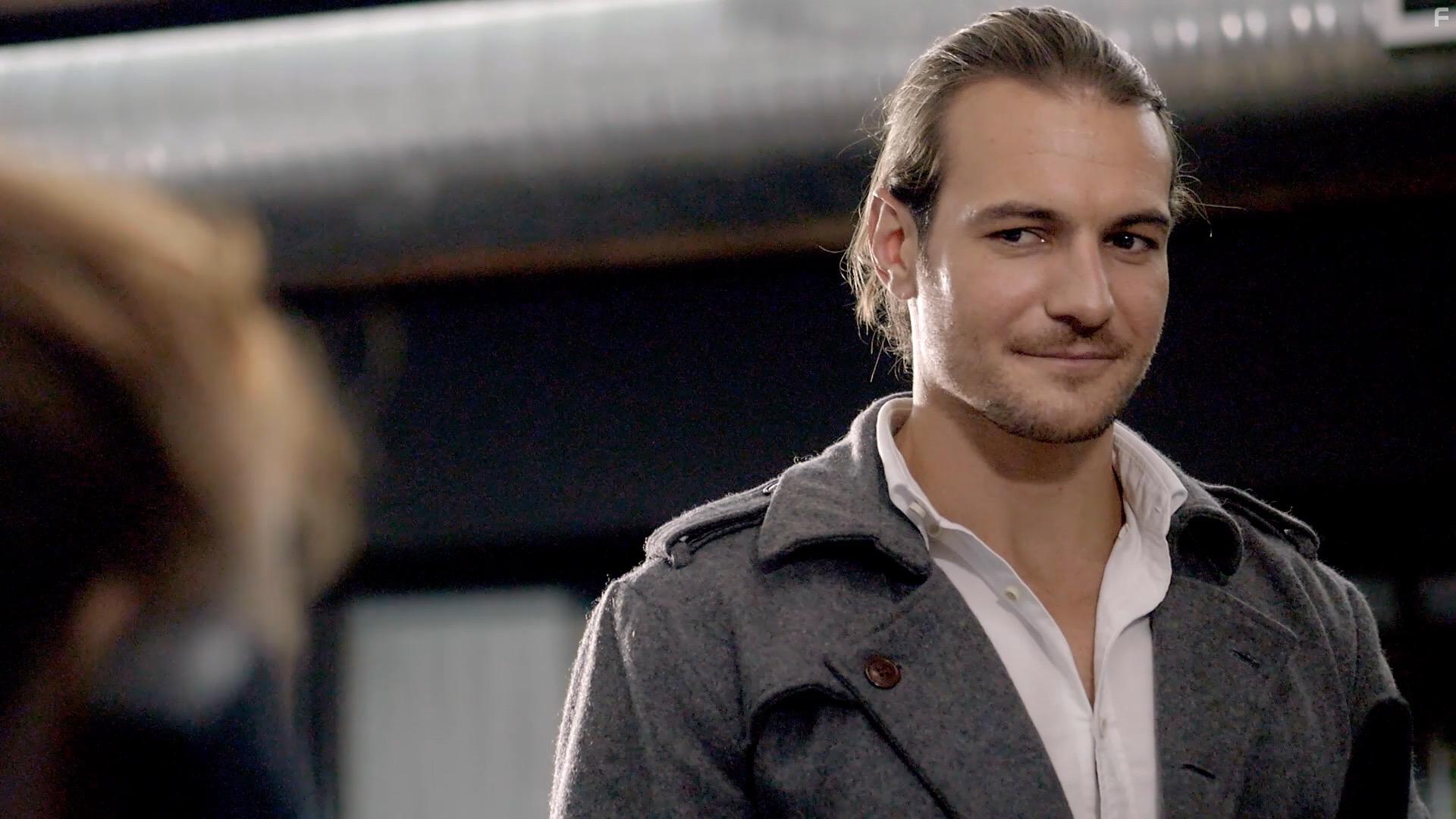 Andrew Shaw in 600 Bottles of Wine (2017)