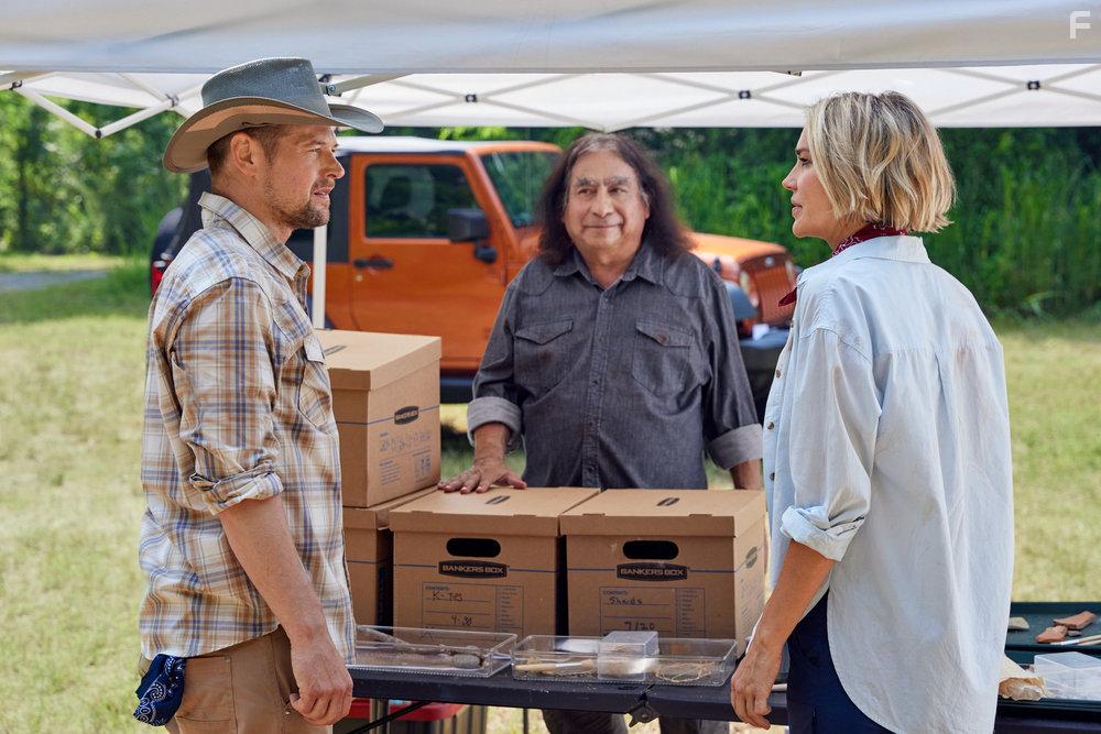 Arielle Kebbel, Zach Roerig, and Joe Sachem in Love in the Great Smoky Mountains: A National Park Romance (2023)