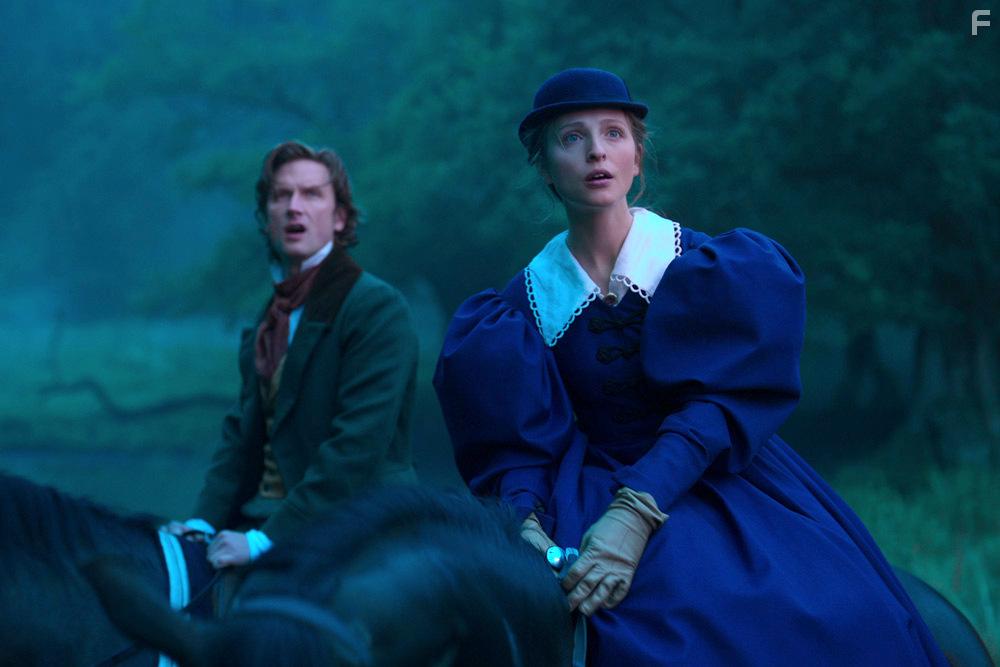 Mikkel Boe Flsgaard and Alice Bier Zanden in Ehrengard: The Art of Seduction (2023)