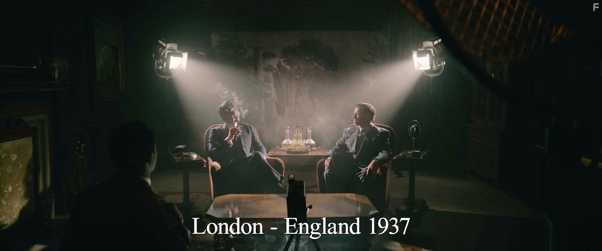 Simon Pegg in Nandor Fodor and the Talking Mongoose (2023)