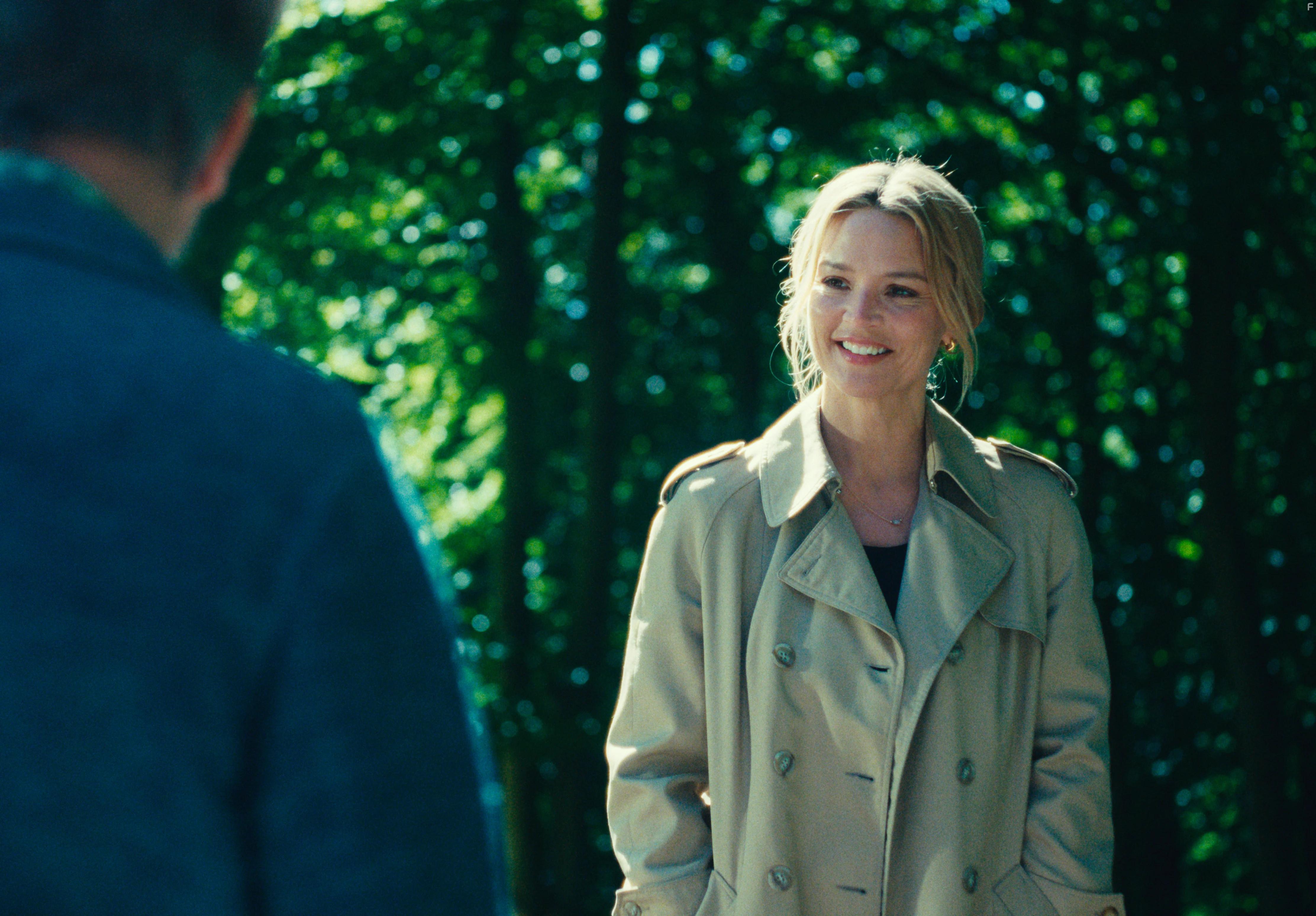 Virginie Efira in L'amour et les forts (2023)